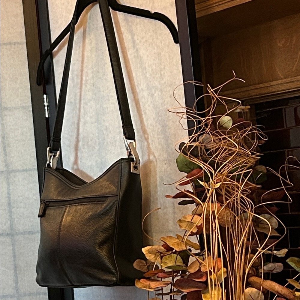 Hush Puppies Classic Black Shoulder Bag